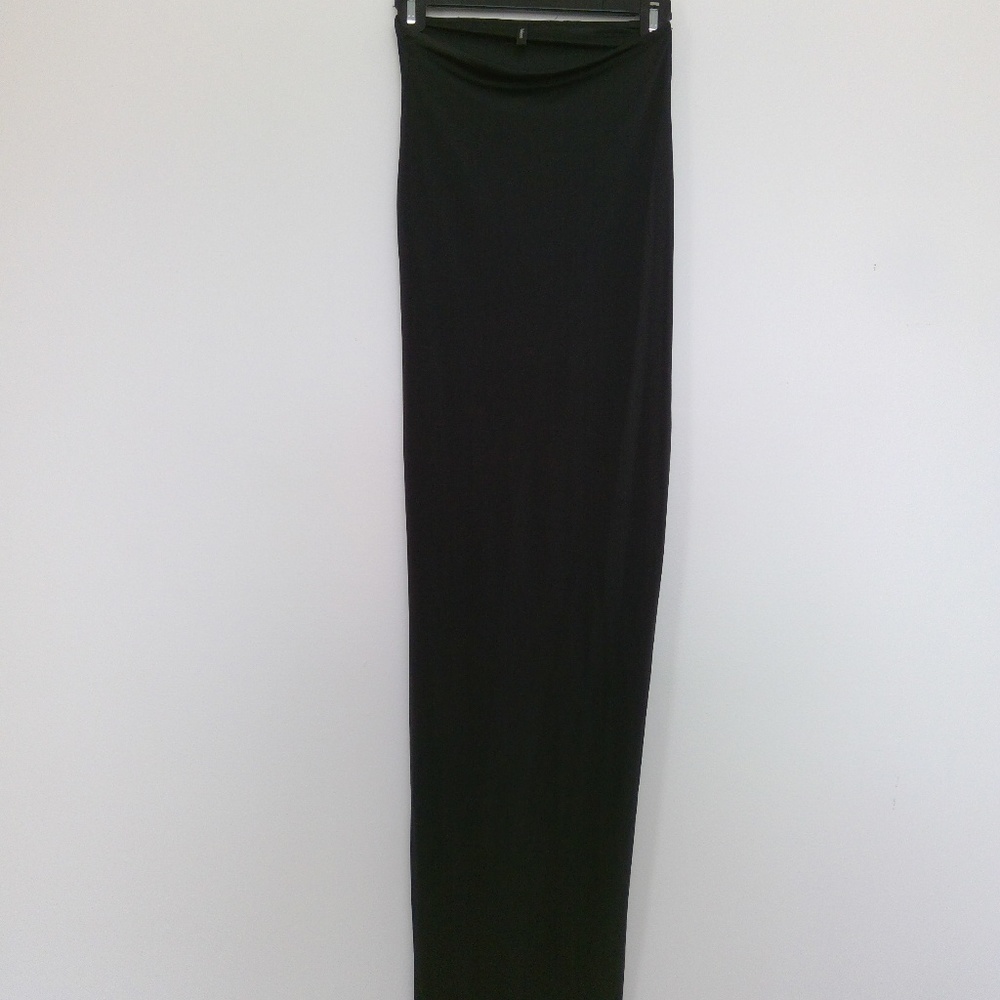 Black high waisted bodycon maxi skirt